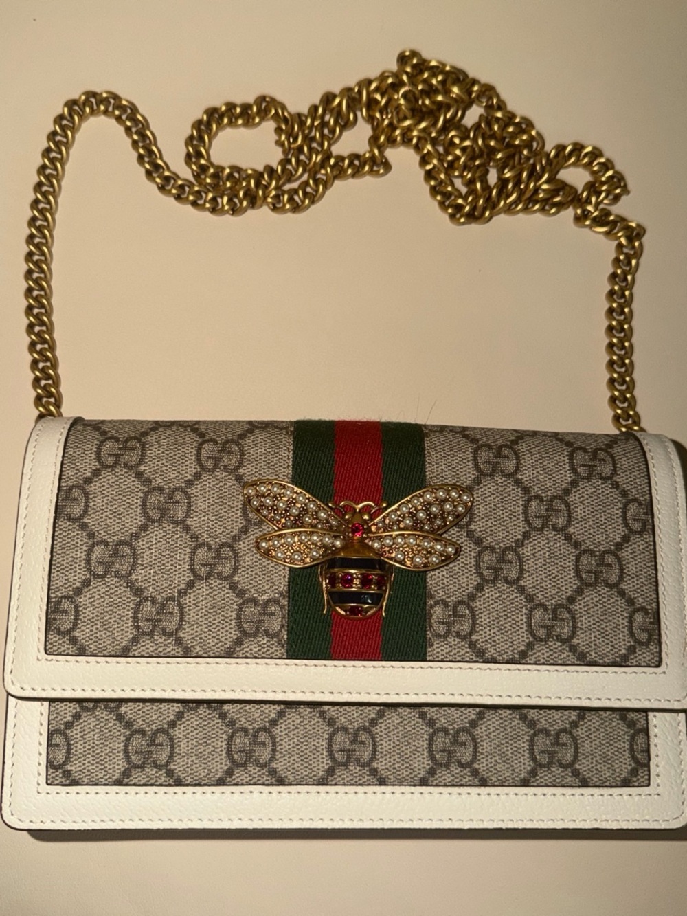 Gucci Queen Margaret GG Bag in beige